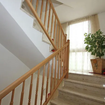 Apartment Spacious Flat With Sauna In Stumm